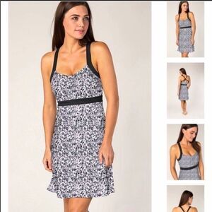 💙Soybu Casual‎ Athletic Dress Black & White XS